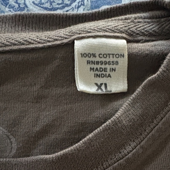 Stanley BrownT-Shirt with Floral and Mushroom Graphic Design - Picture 3 of 4